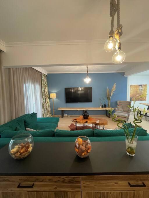 Super Luxury City Center Stay Thessaloniki Exterior photo